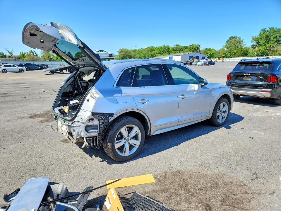 62108866 :رقم المزاد ، WA1BNAFY5J2162400 vin ، 2018 Audi Q5 مزاد بيع