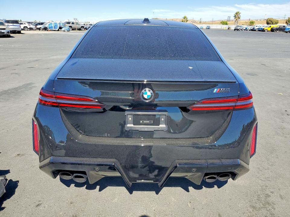 Продажа на аукционе авто 2026 Bmw M5, vin: WBS83FK0XTCW67521, номер лота: 59685736