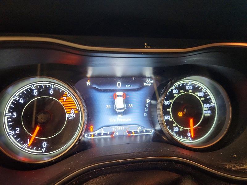 62131386 :رقم المزاد ، 1C4PJMDX9KD368604 vin ، 2019 Jeep Cherokee مزاد بيع