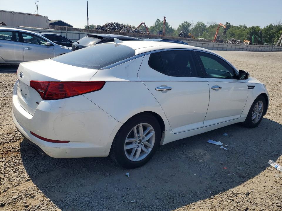 2011 Kia Optima მანქანა იყიდება აუქციონზე, vin: KNAGM4A72B5129057, აუქციონის ნომერი: 61192006