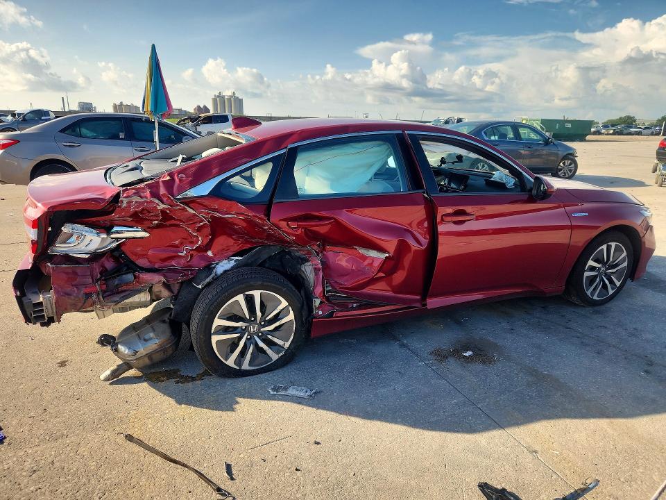 Продажа на аукционе авто 2018 Honda Accord, vin: 1HGCV3F11JA009061, номер лота: 60112196