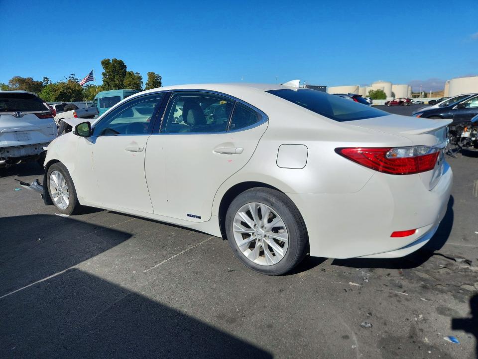 62053516 :رقم المزاد ، JTHBW1GG8F2082684 vin ، 2015 Lexus Es مزاد بيع