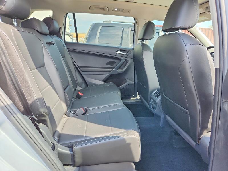 Продажа на аукционе авто 2018 Volkswagen Tiguan, vin: 3VV2B7AX3JM062872, номер лота: 59068376