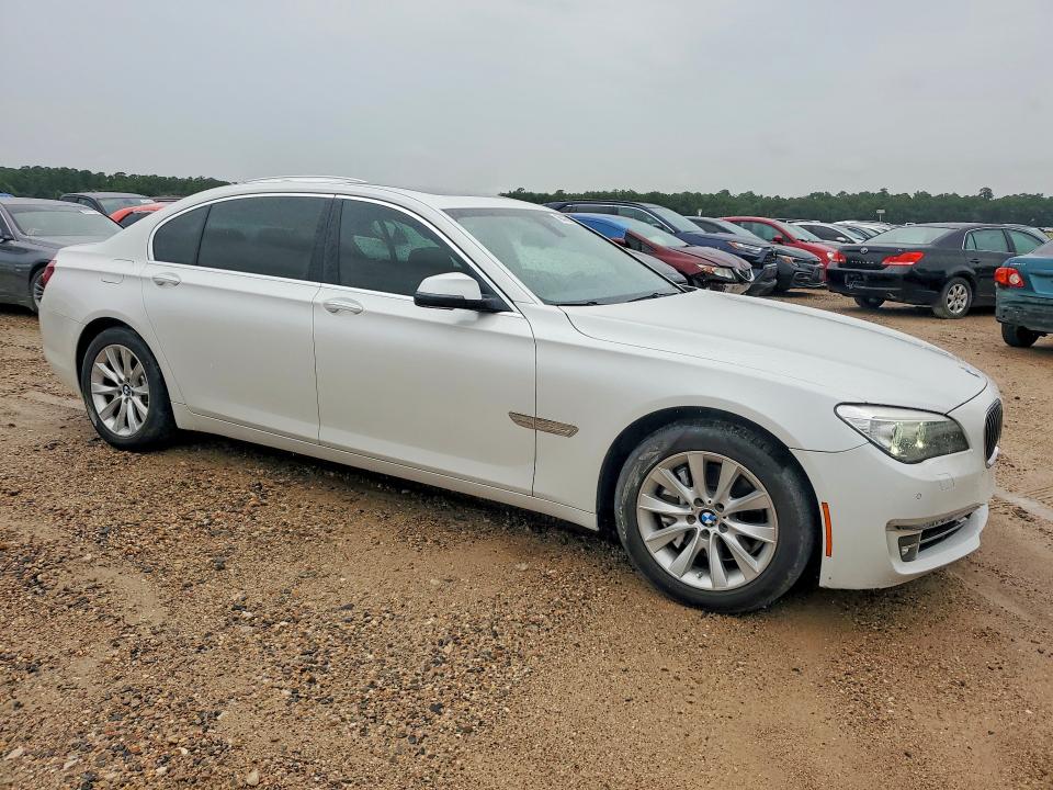 2014 Bmw 740 მანქანა იყიდება აუქციონზე, vin: WBAYE4C5XED138421, აუქციონის ნომერი: 60435026