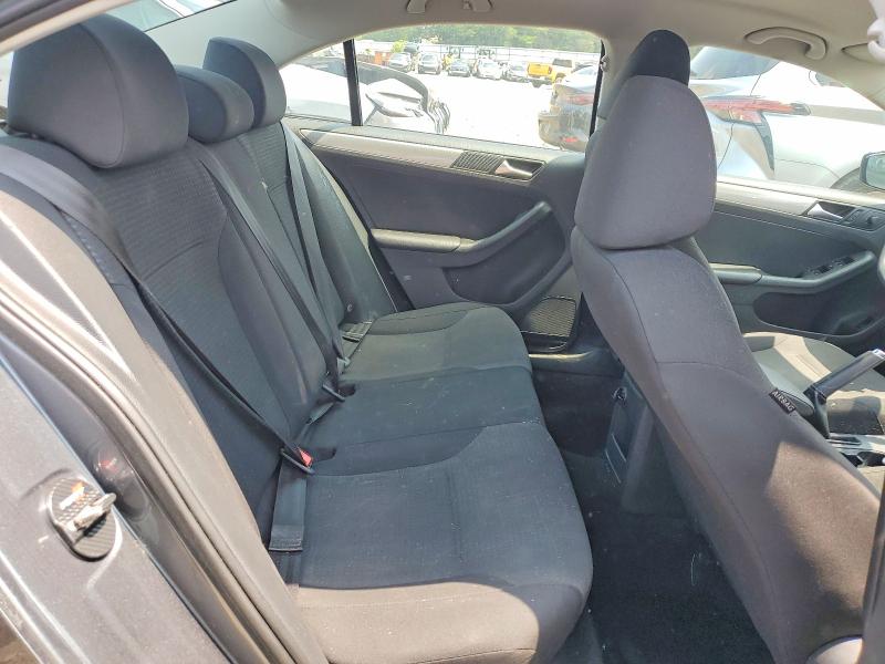 2018 Volkswagen Jetta მანქანა იყიდება აუქციონზე, vin: 3VW2B7AJXJM220714, აუქციონის ნომერი: 61934876