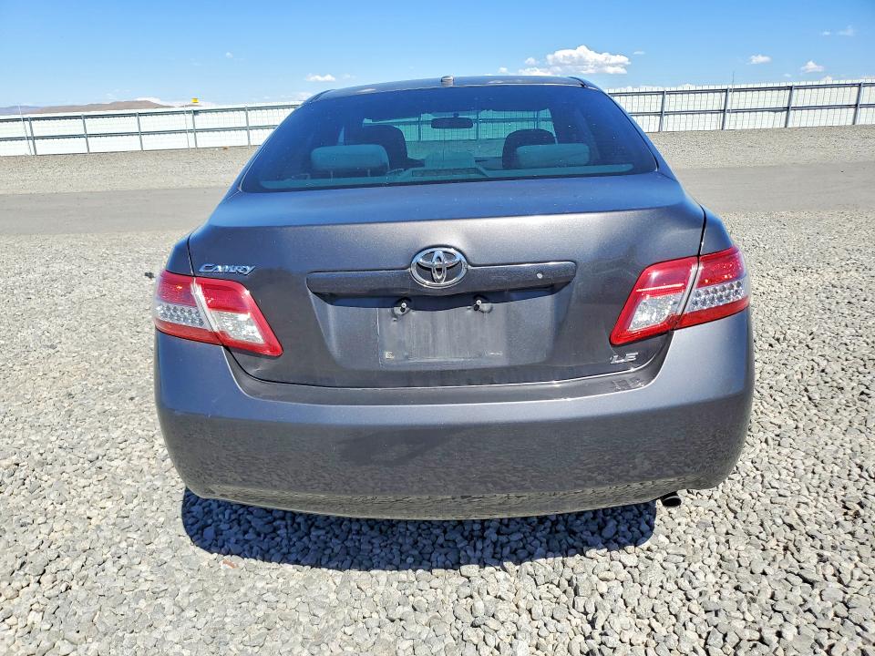2010 Toyota Camry მანქანა იყიდება აუქციონზე, vin: 4T4BF3EK3AR025196, აუქციონის ნომერი: 62518136
