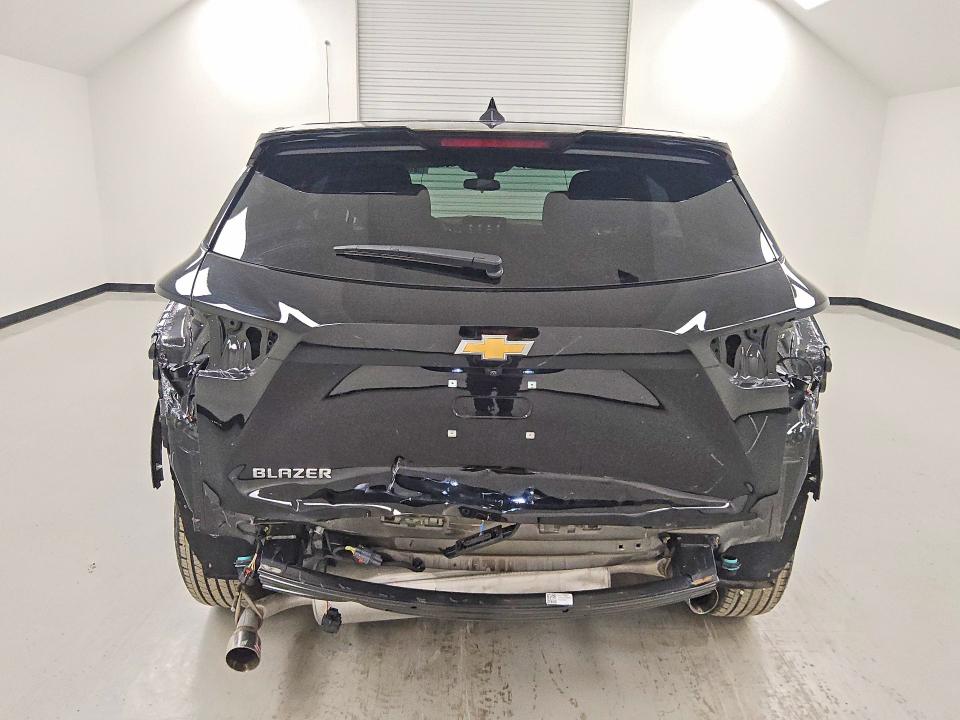 Продажа на аукционе авто 2026 Chevrolet Blazer, vin: 3GNKBCR45TS153813, номер лота: 61582696