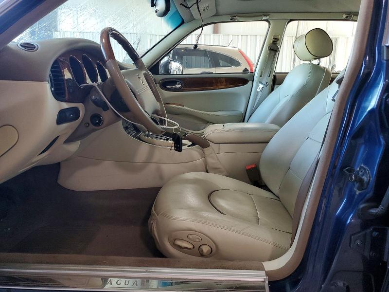 63105636 :رقم المزاد ، SAJKX624XWC821039 vin ، 1998 Jaguar Vandenplas مزاد بيع
