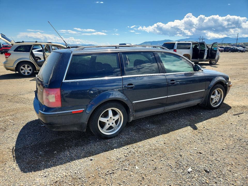 59022066 :رقم المزاد ، WVWCE63B95E117519 vin ، 2008 Volkswagen Passat مزاد بيع