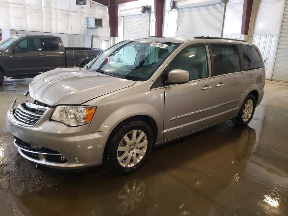 60091896 :رقم المزاد ، 2C4RC1BG1FR636701 vin ، 2015 Chrysler Town & Country مزاد بيع