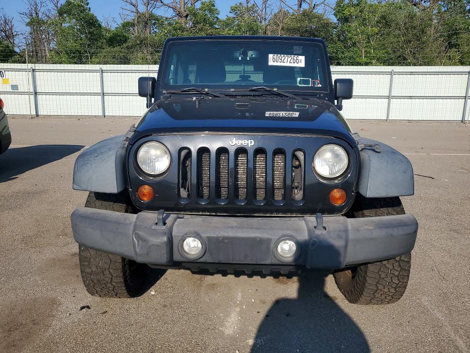 2013 Jeep Wrangler Unlimited მანქანა იყიდება აუქციონზე, vin: 1C4BJWDG3DL677452, აუქციონის ნომერი: 60927266