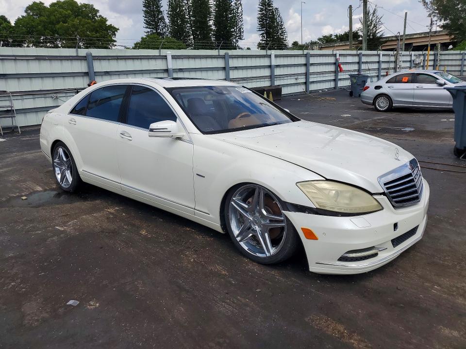 62904156 :رقم المزاد ، WDDNG9FB3AA302186 vin ، 2010 Mercedes-benz S مزاد بيع