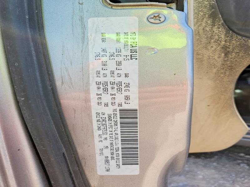 60305206 :رقم المزاد ، 2C4RC1BG7FR751531 vin ، 2015 Chrysler Town & Country مزاد بيع