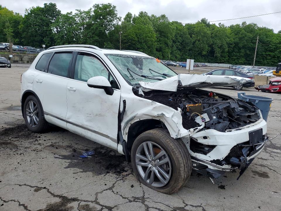 Aukcja sprzedaży 2016 Volkswagen Touareg, vin: WVGEF9BP5GD011013, numer aukcji: 59639966