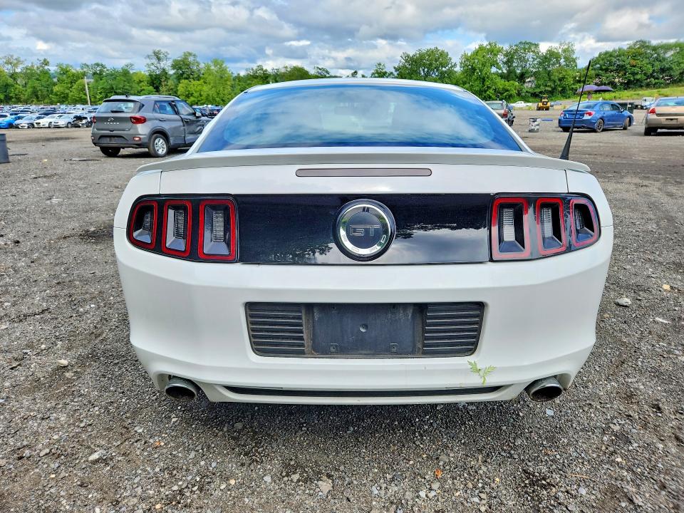 2014 Ford Mustang მანქანა იყიდება აუქციონზე, vin: 1ZVBP8CF9E5286294, აუქციონის ნომერი: 62943856