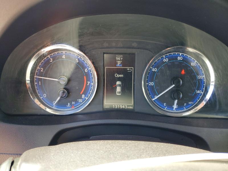 Продаж на аукціоні авто 2018 Toyota Corolla, vin: 2T1BURHE4JC997030, номер лоту: 59729746