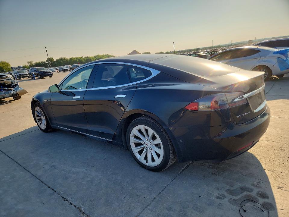Продажа на аукционе авто 2016 Tesla Model S, vin: 5YJSA1E24GF158181, номер лота: 62056346