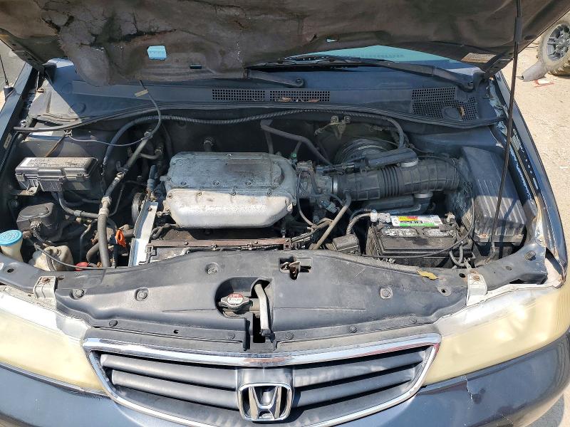 62519976 :رقم المزاد ، 5FNRL18693B019326 vin ، 2003 Honda Odyssey مزاد بيع
