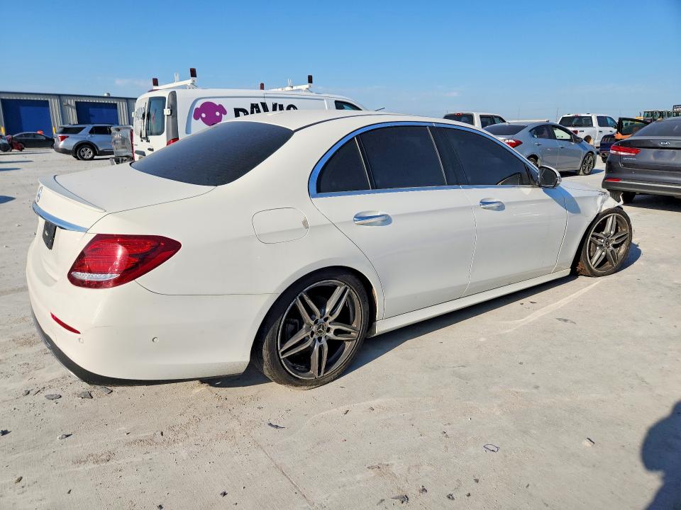2019 Mercedes-benz E მანქანა იყიდება აუქციონზე, vin: WDDZF4JB4KA616879, აუქციონის ნომერი: 59812796