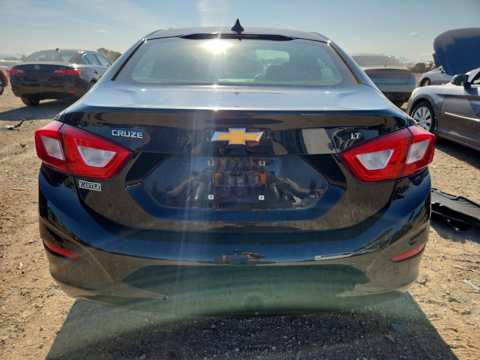 Продажа на аукционе авто 2018 Chevrolet Cruze, vin: 1G1BE5SM9J7148656, номер лота: 62156816