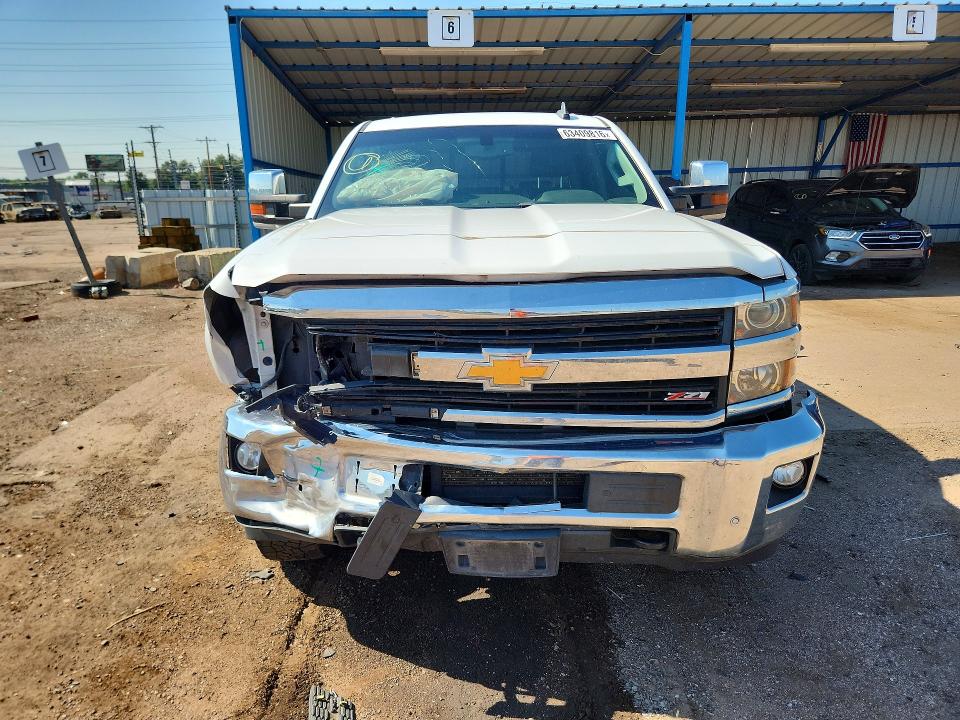 63409816 :رقم المزاد ، 1GC1KWEGXHF174593 vin ، 2017 Chevrolet Silverado مزاد بيع