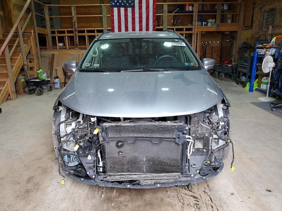 61870996 :رقم المزاد ، 2C4RC1FG5JR113278 vin ، 2018 Chrysler Pacifica مزاد بيع