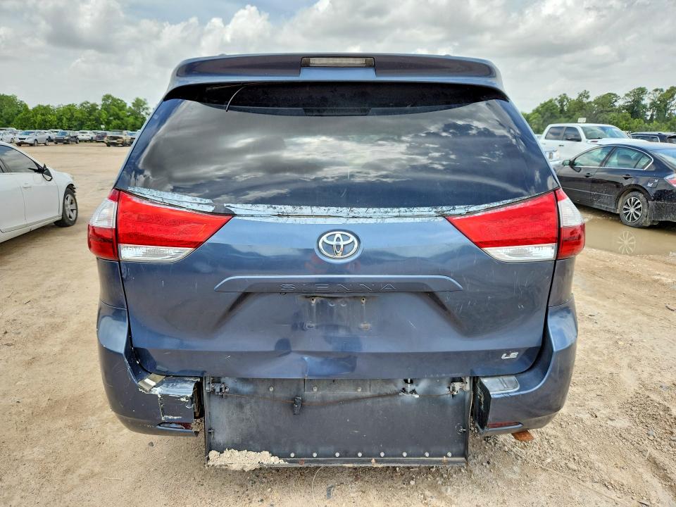 Aukcja sprzedaży 2015 Toyota Sienna, vin: 5TDKK3DC1FS604669, numer aukcji: 61167876