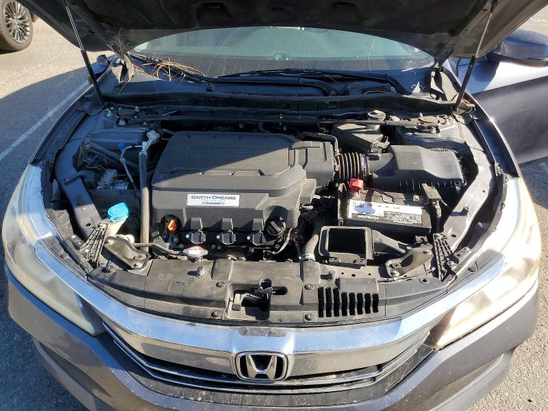 63030156 :رقم المزاد ، 1HGCR3F89GA030511 vin ، 2016 Honda Accord مزاد بيع
