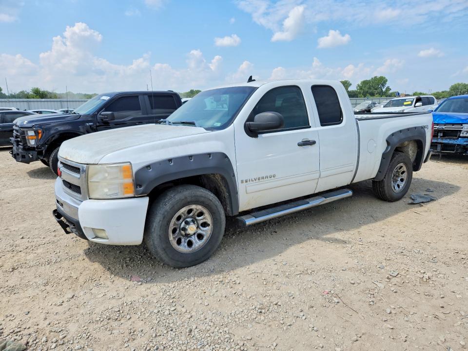 Продажа на аукционе авто 2009 Chevrolet Silverado, vin: 1GCEK290X9Z207440, номер лота: 61335696