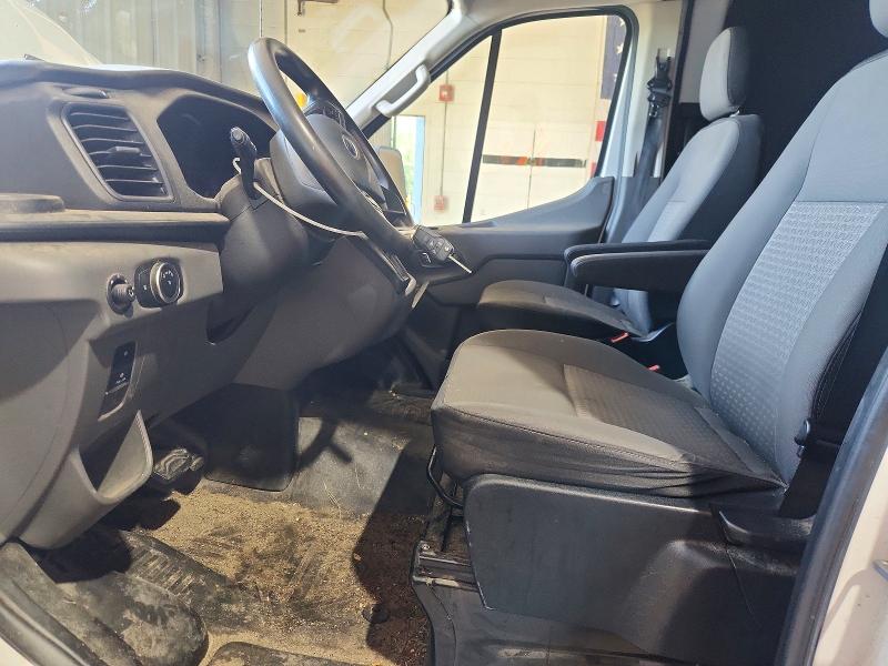 61020886 :رقم المزاد ، 1FTBR2C85NKA44874 vin ، 2022 Ford Transit مزاد بيع