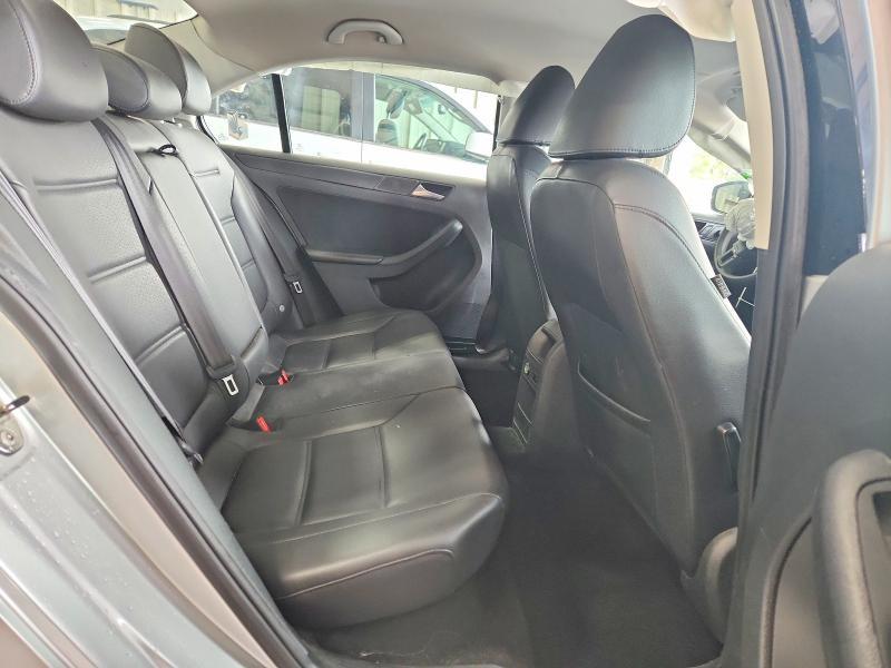 62796706 :رقم المزاد ، 3VWD07AJ4EM215223 vin ، 2014 Volkswagen Jetta مزاد بيع