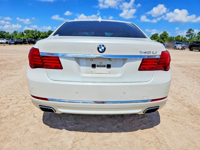 2014 Bmw 740 მანქანა იყიდება აუქციონზე, vin: WBAYE4C5XED138421, აუქციონის ნომერი: 60435026