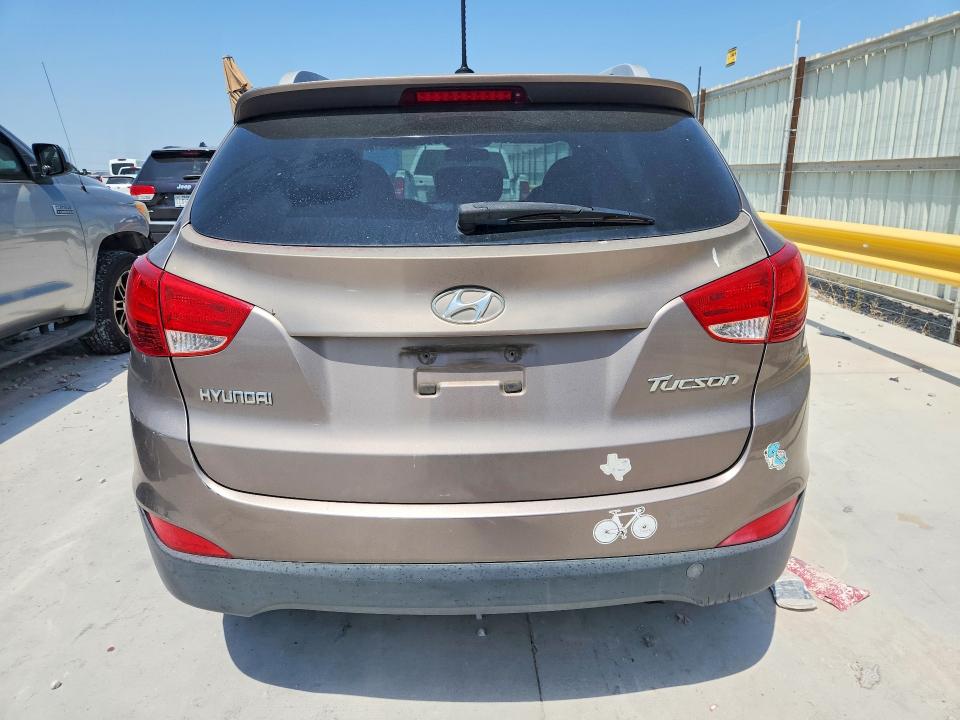 2011 Hyundai Tucson მანქანა იყიდება აუქციონზე, vin: KM8JU3AC6BU261837, აუქციონის ნომერი: 62470316