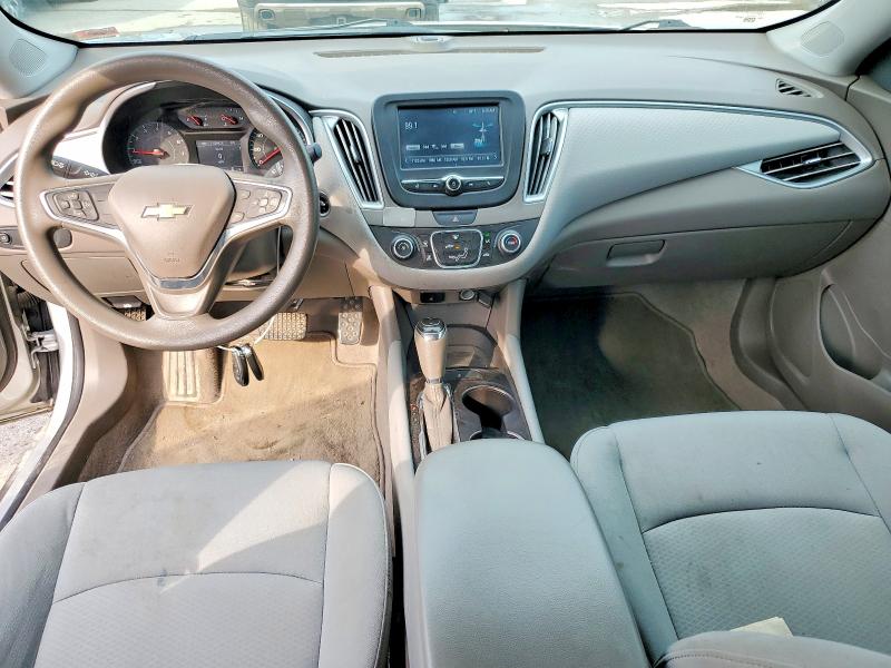 62802806 :رقم المزاد ، 1G1ZC5ST7HF267317 vin ، 2017 Chevrolet Malibu مزاد بيع