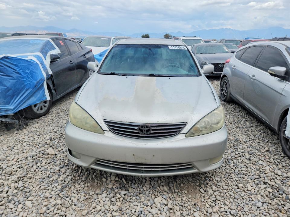 2006 Toyota Camry მანქანა იყიდება აუქციონზე, vin: 4T1BE30K86U133163, აუქციონის ნომერი: 61756346