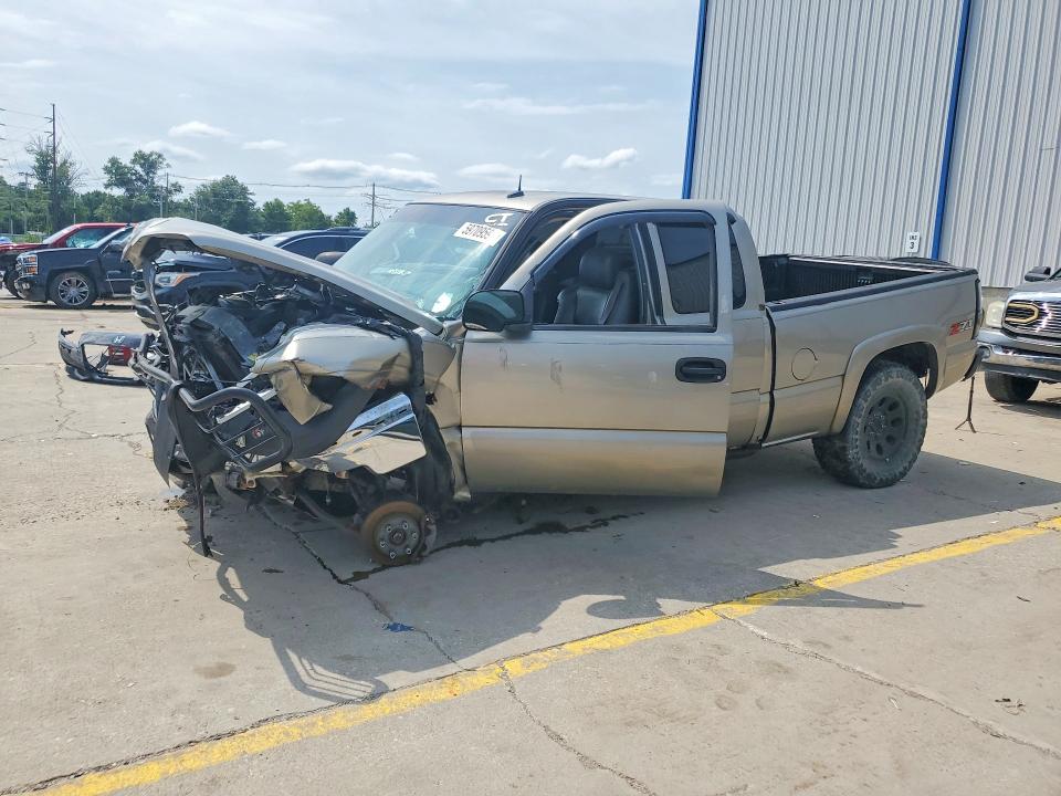 Auction sale of the 2003 Chevrolet Silverado, vin: 1GCEK19T53E232586, lot number: 59709596