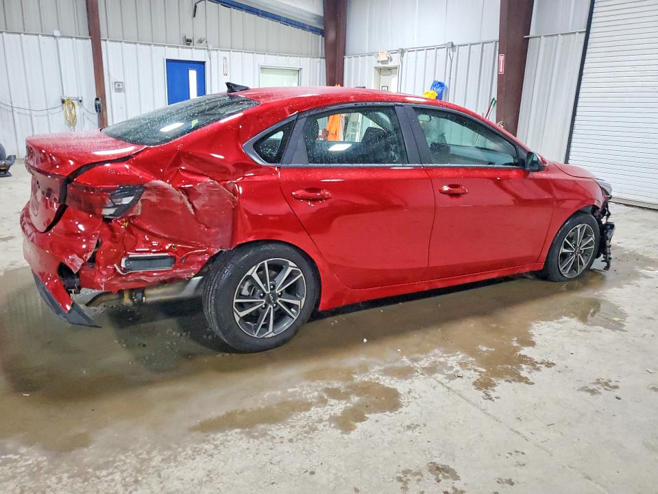 Продажа на аукционе авто 2023 Kia Forte, vin: 3KPF24AD4PE541339, номер лота: 60465366