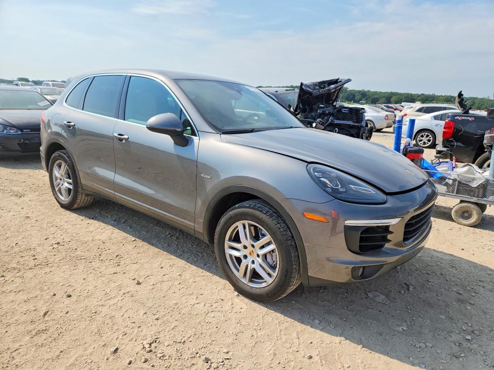 61291816 :رقم المزاد ، WP1AF2A28GLA40512 vin ، 2016 Porsche Cayenne مزاد بيع