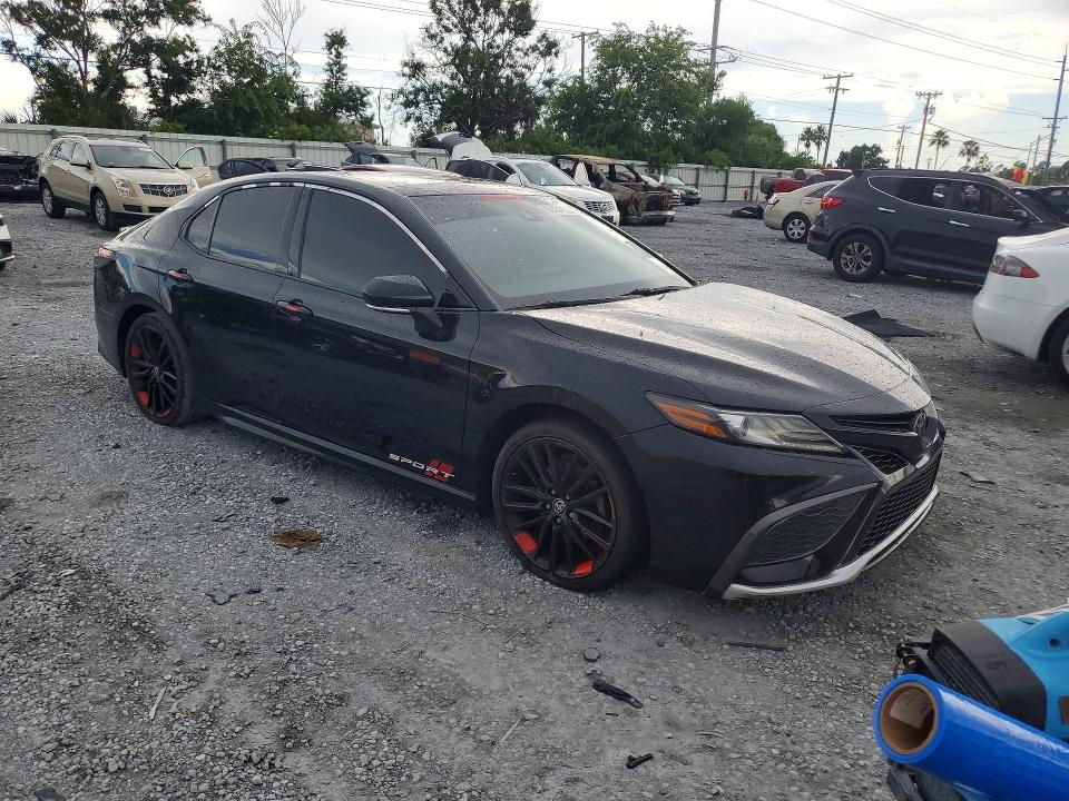 2021 Toyota Camry მანქანა იყიდება აუქციონზე, vin: 4T1K61AK1MU442972, აუქციონის ნომერი: 60131176