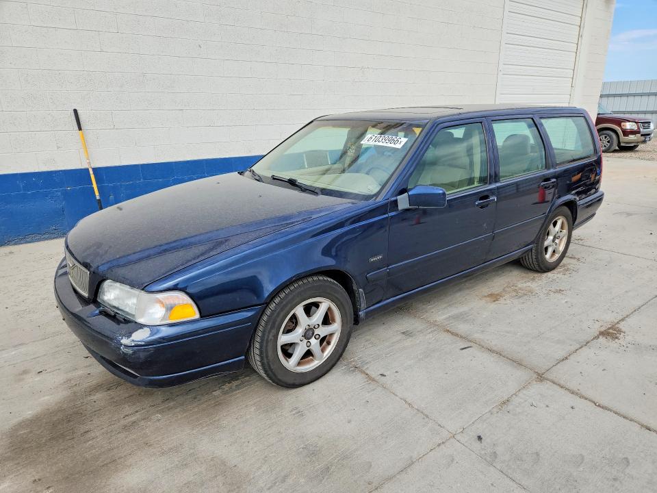 1998 Volvo V70 მანქანა იყიდება აუქციონზე, vin: YV1LW5671W2498794, აუქციონის ნომერი: 61039966