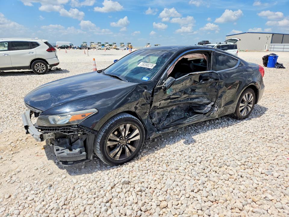 Auction sale of the 2011 Honda Accord, vin: 1HGCS1B82BA008812, lot number: 59398276