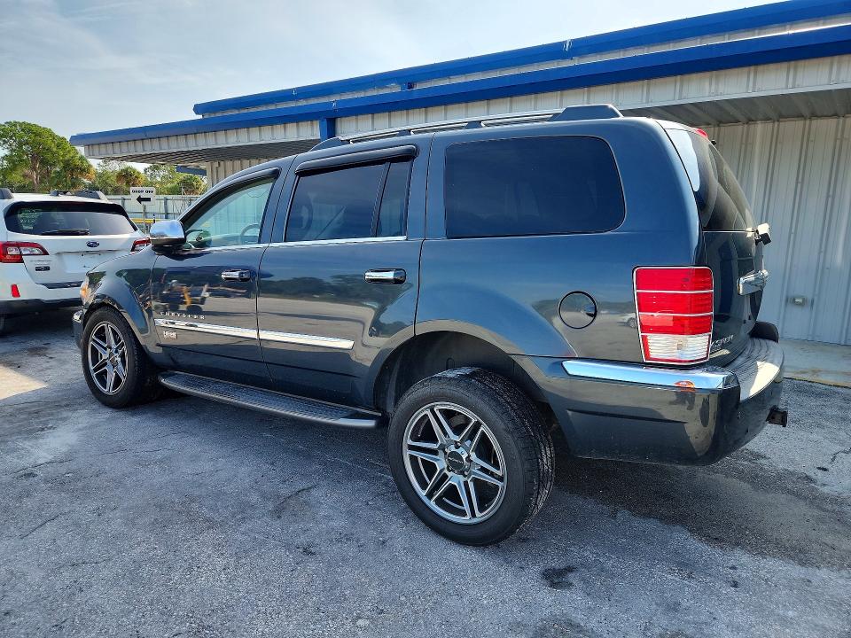 Продажа на аукционе авто 2007 Chrysler Aspen, vin: 1A8HW58287F500945, номер лота: 61854046