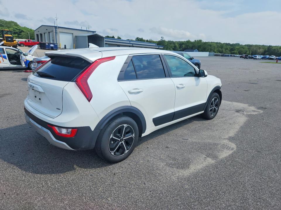 2026 Kia Niro მანქანა იყიდება აუქციონზე, vin: KNDCP3LE1T5323613, აუქციონის ნომერი: 62274426