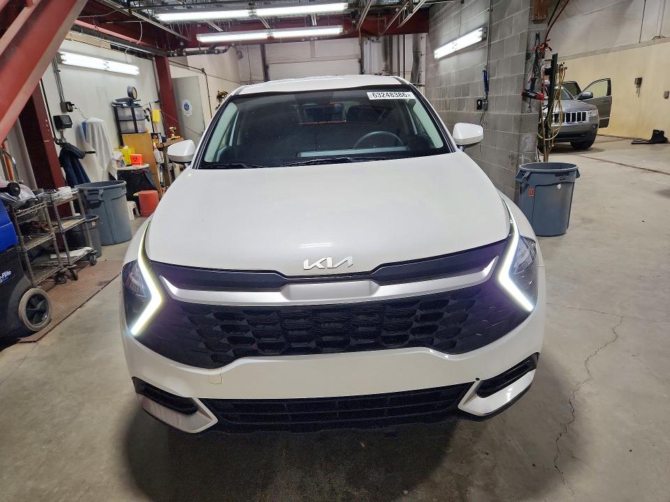 63248386 :رقم المزاد ، KNDPUCAF2P7205442 vin ، 2023 Kia Sportage مزاد بيع