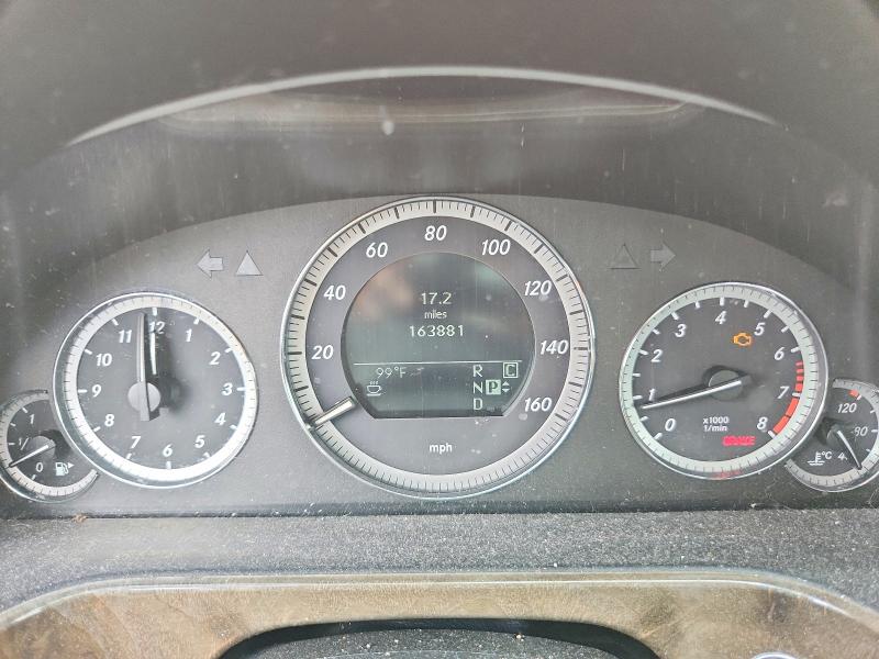 2010 Mercedes-benz E მანქანა იყიდება აუქციონზე, vin: WDDHF8HB1AA113480, აუქციონის ნომერი: 62300656
