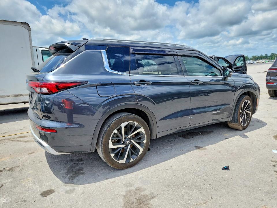 Продажа на аукционе авто 2024 Mitsubishi Outlander, vin: JA4J3WA87RZ068673, номер лота: 61883206