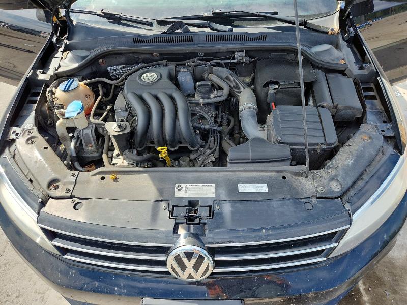 60421056 :رقم المزاد ، 3VW2K7AJ2FM351515 vin ، 2015 Volkswagen Jetta مزاد بيع