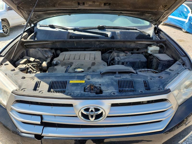61977006 :رقم المزاد ، 5TDBK3EH4CS112076 vin ، 2012 Toyota Highlander مزاد بيع