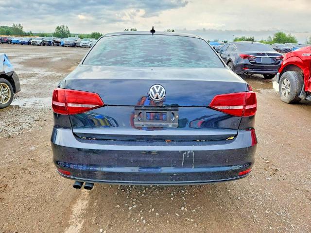 61702066 :رقم المزاد ، 3VW2K7AJ3FM419658 vin ، 2015 Volkswagen Jetta مزاد بيع