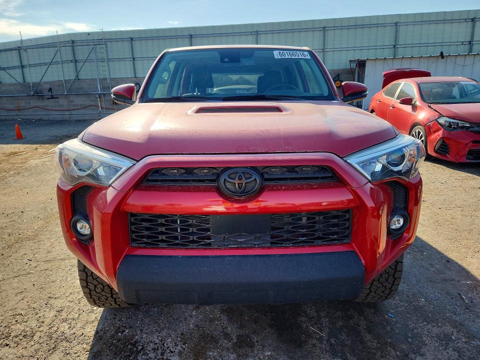 60166516 :رقم المزاد ، JTERU5JR8R6274347 vin ، 2024 Toyota 4runner مزاد بيع